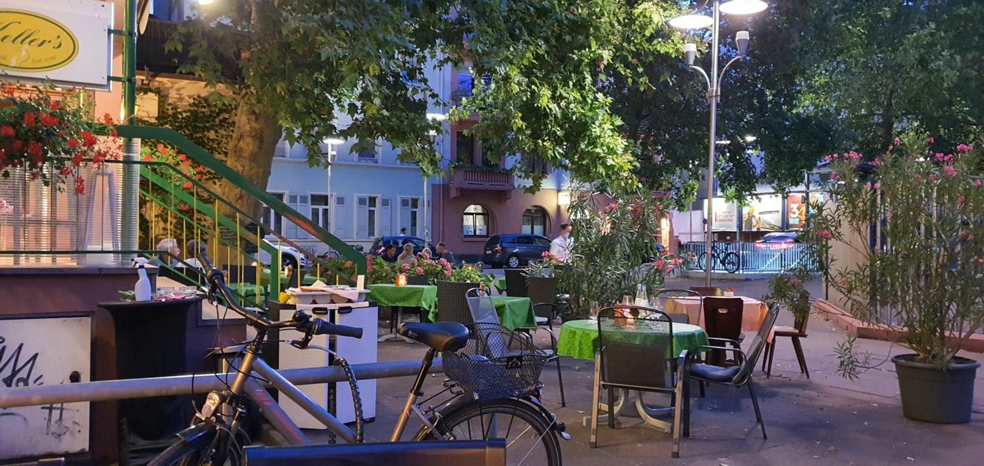 Helles Zimmer Mit Kingsize-Bett Mannheim Exterior foto