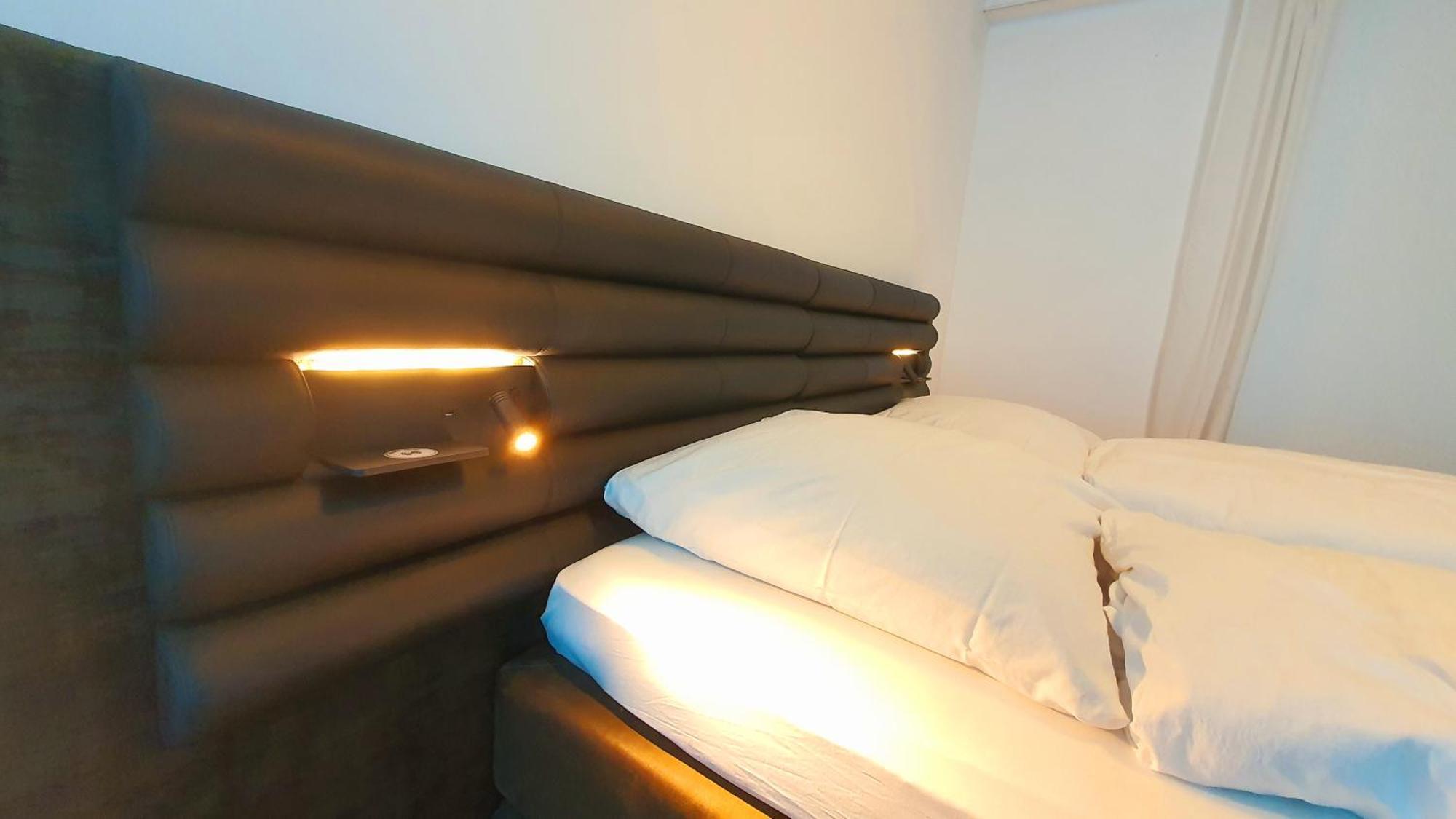 Helles Zimmer Mit Kingsize-Bett Mannheim Exterior foto